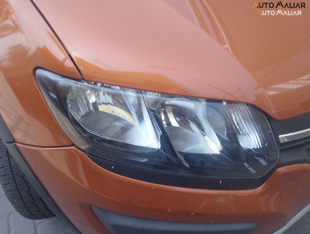 RENAULT SANDERO 1.6 STEPWAY 8V FLEX 4P MANUAL