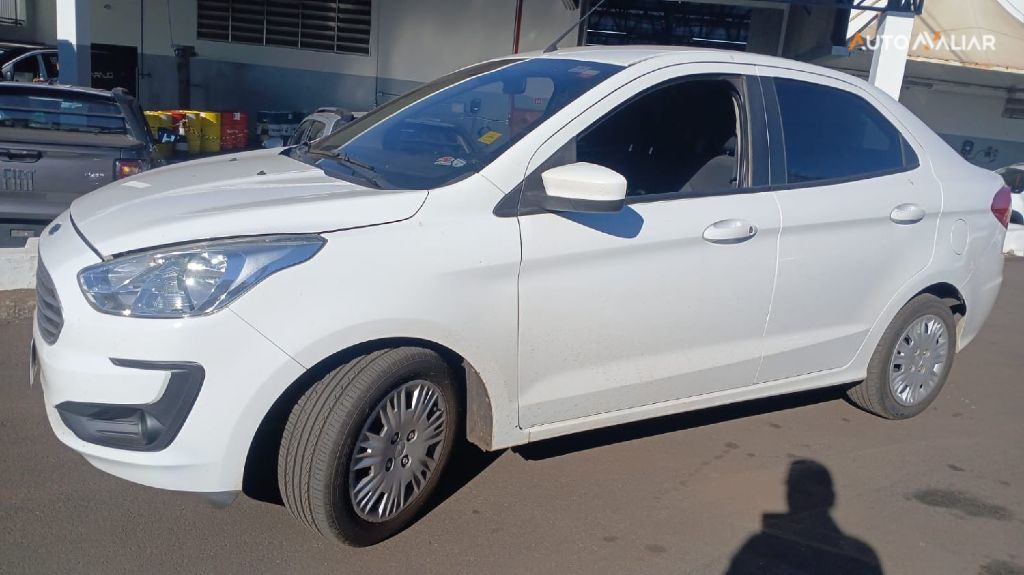 FORD KA+ 1.5 SE PLUS 16V FLEX 4P AUTOMÁTICO