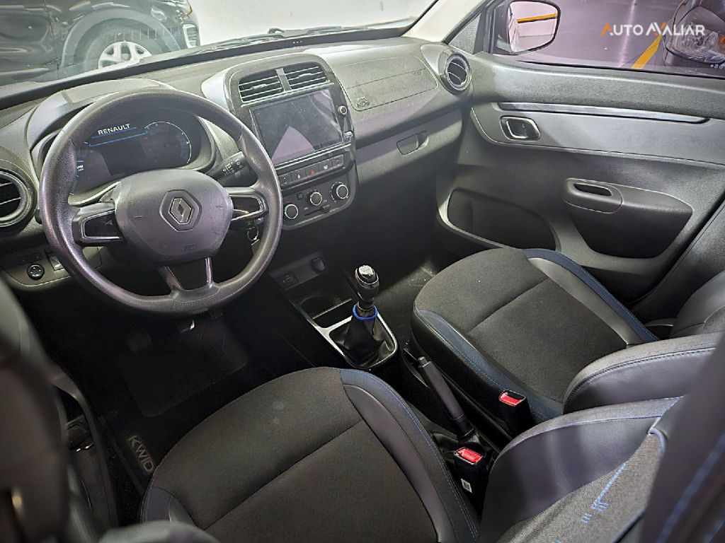 RENAULT KWID 1.0 12V SCE FLEX INTENSE MANUAL