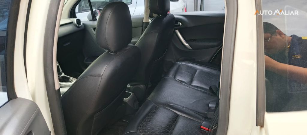 CITROEN C3 1.5 TENDANCE 8V FLEX 4P MANUAL