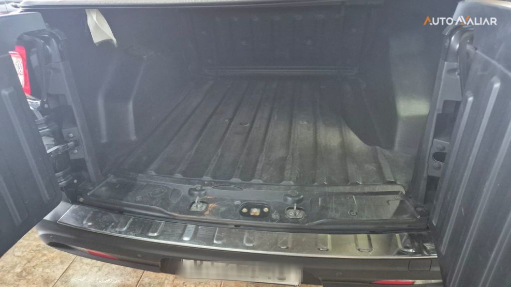 FIAT TORO 2.0 16V TURBO DIESEL RANCH 4WD AT9