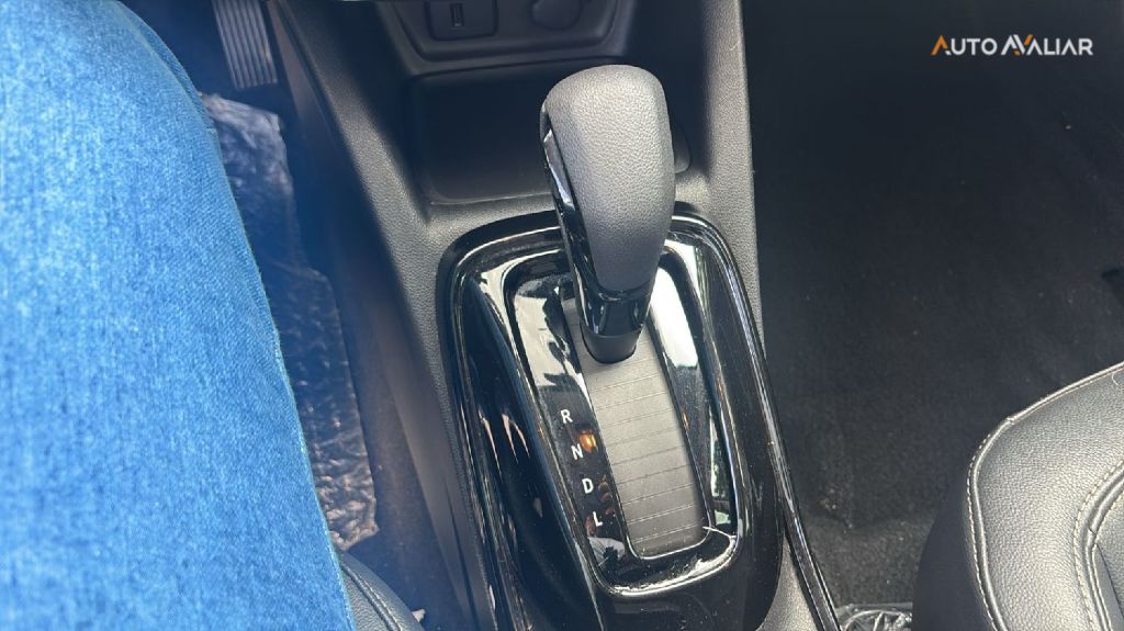 CHEVROLET TRACKER 1.0 TURBO FLEX MIDNIGHT AUTOMATICO