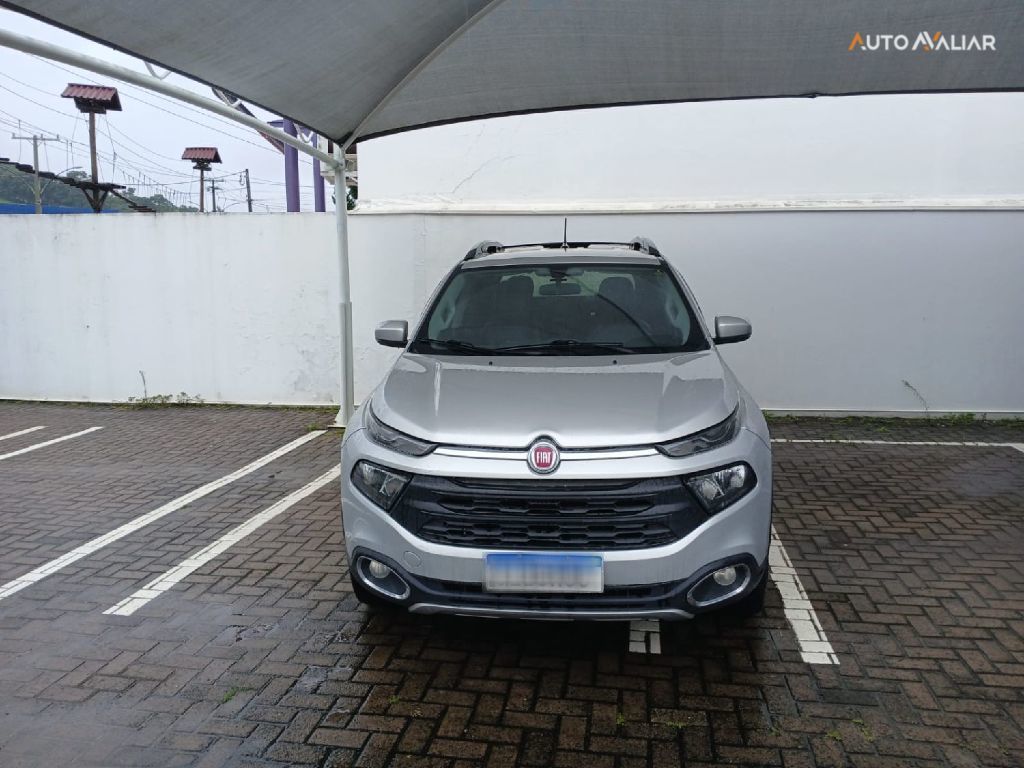 FIAT TORO 2.0 16V TURBO DIESEL FREEDOM 4WD AT9