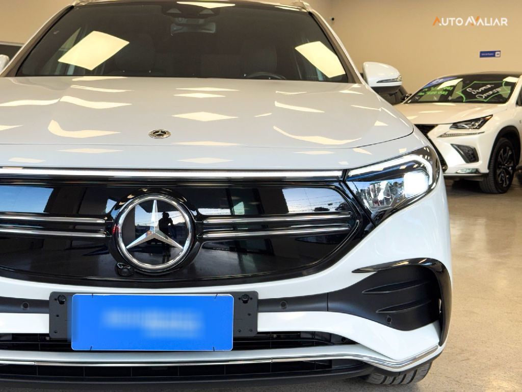 MERCEDES-BENZ EQA 250 (ELÉTRICO)