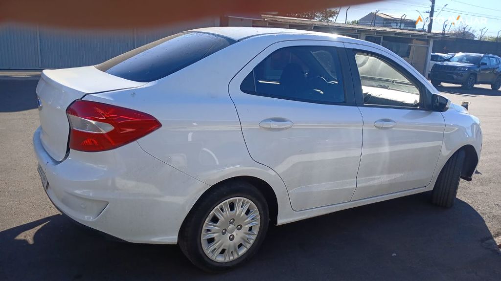 FORD KA+ 1.5 SE PLUS 16V FLEX 4P AUTOMÁTICO