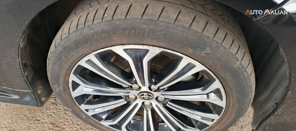 TOYOTA COROLLA 1.8 VVT-I HYBRID PREMIUM FLEX ALTIS CVT