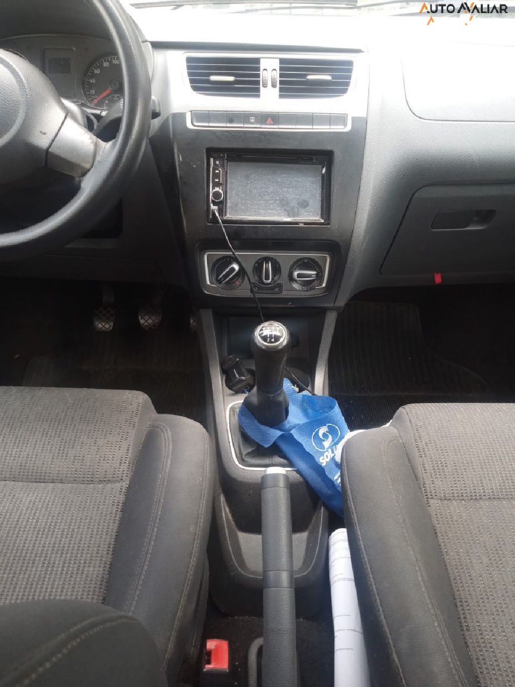 VOLKSWAGEN FOX 1.0 MI 8V FLEX 4P MANUAL