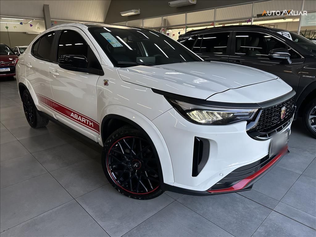 FIAT FASTBACK 1.3 TURBO 270 FLEX ABARTH AT6