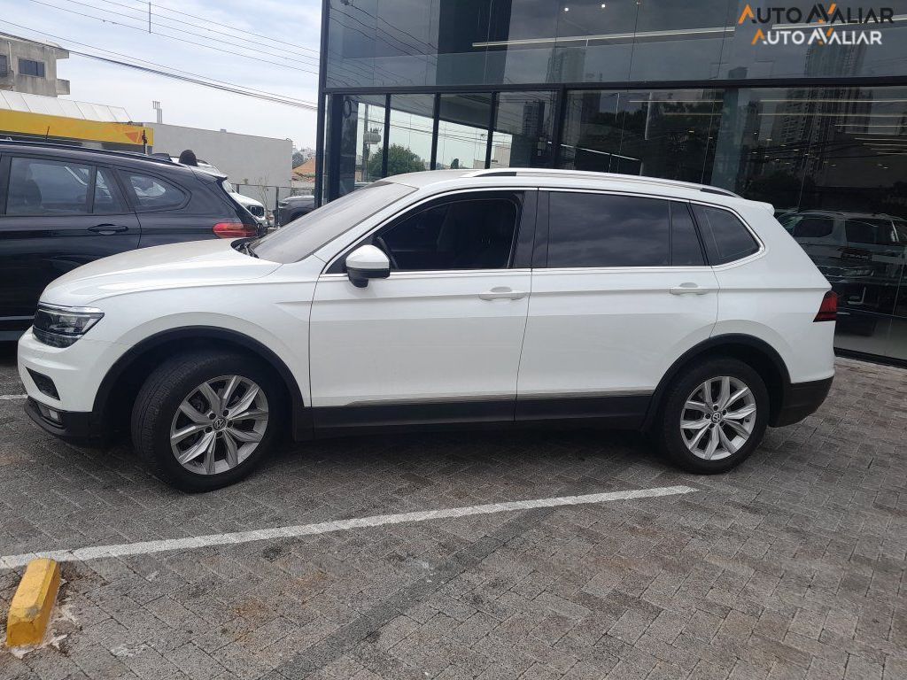 VOLKSWAGEN TIGUAN 1.4 250 TSI TOTAL FLEX ALLSPACE COMFORTLINE TIPTRONIC
