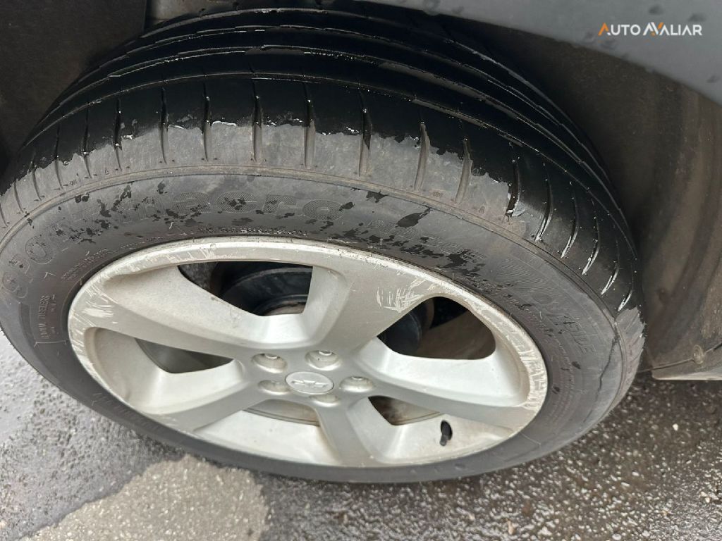 CHEVROLET TRACKER 1.8 MPFI LTZ 4X2 16V FLEX 4P AUTOMATICO