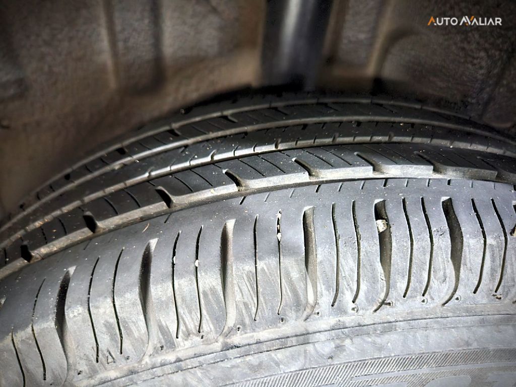 RENAULT CLIO 1.0 AUTHENTIQUE 16V FLEX 2P MANUAL