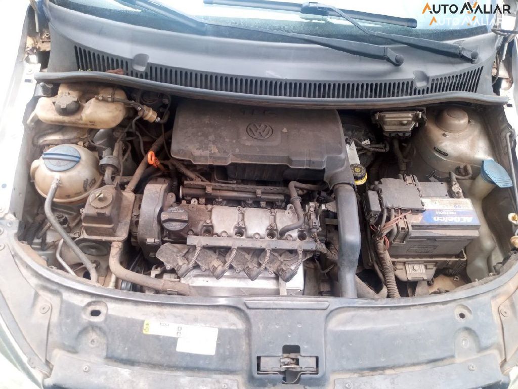VOLKSWAGEN FOX 1.0 MI 8V FLEX 4P MANUAL