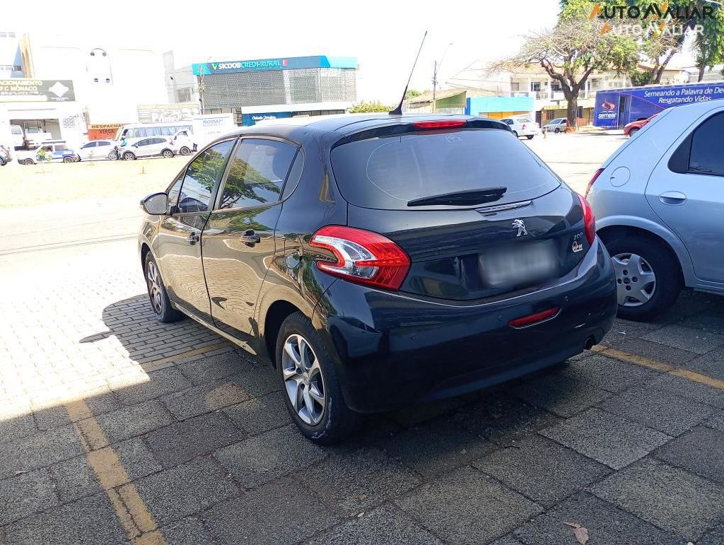 PEUGEOT 208 1.5 ALLURE 8V FLEX 4P MANUAL