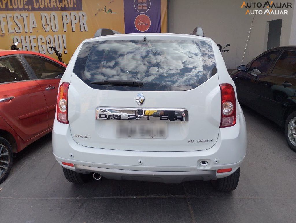 RENAULT DUSTER 2.0 DYNAMIQUE 4X2 16V FLEX 4P AUTOMATICO
