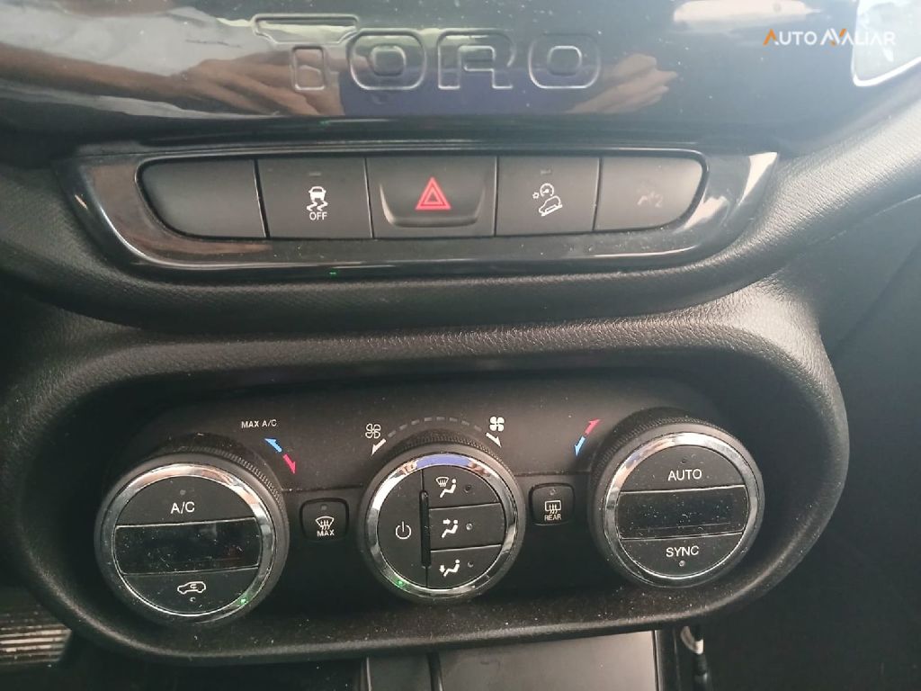 FIAT TORO 2.0 16V TURBO DIESEL FREEDOM 4WD AT9