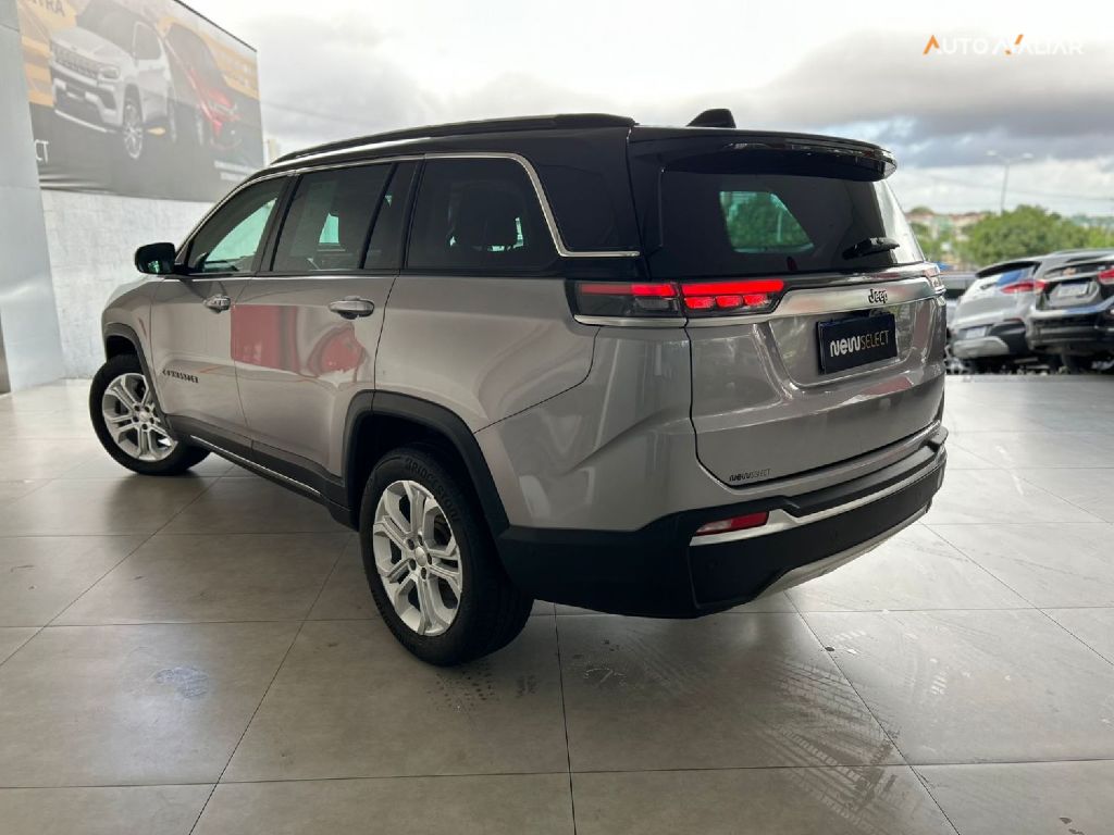 JEEP COMMANDER 1.3 T270 TURBO FLEX LONGITUDE AT6