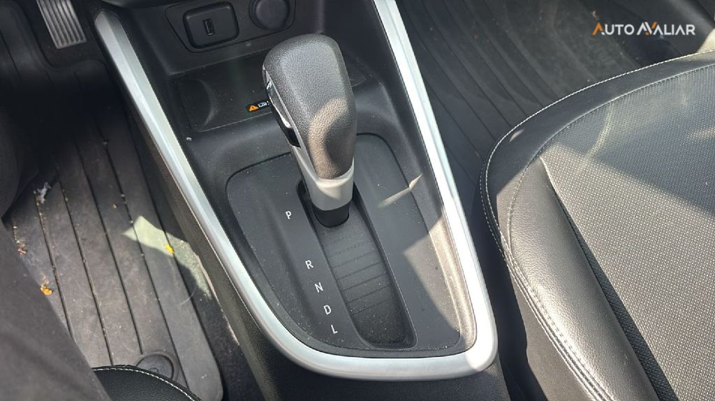 CHEVROLET ONIX 1.0 TURBO FLEX PREMIER AUTOMATICO