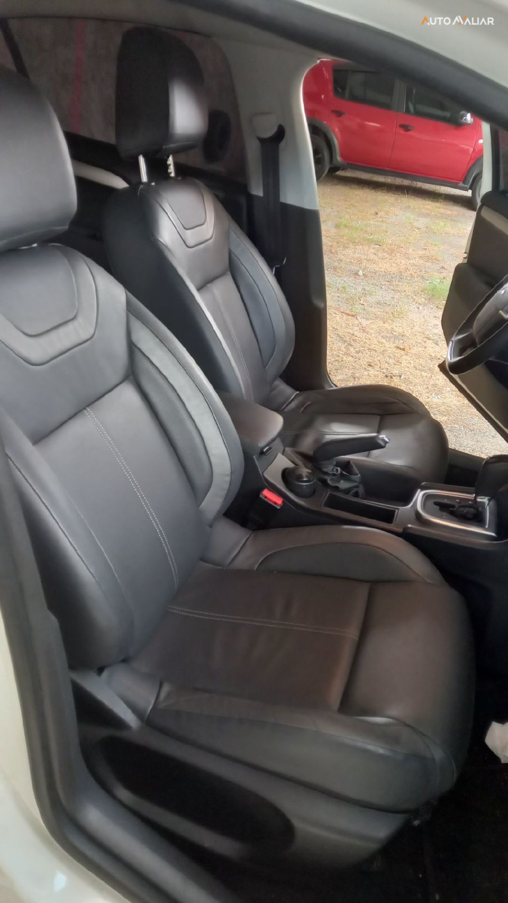 VOLKSWAGEN CROSSFOX 1.6 MI FLEX 8V 4P MANUAL