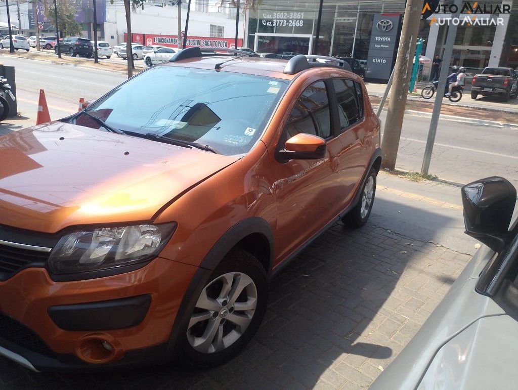 RENAULT SANDERO 1.6 STEPWAY 8V FLEX 4P MANUAL