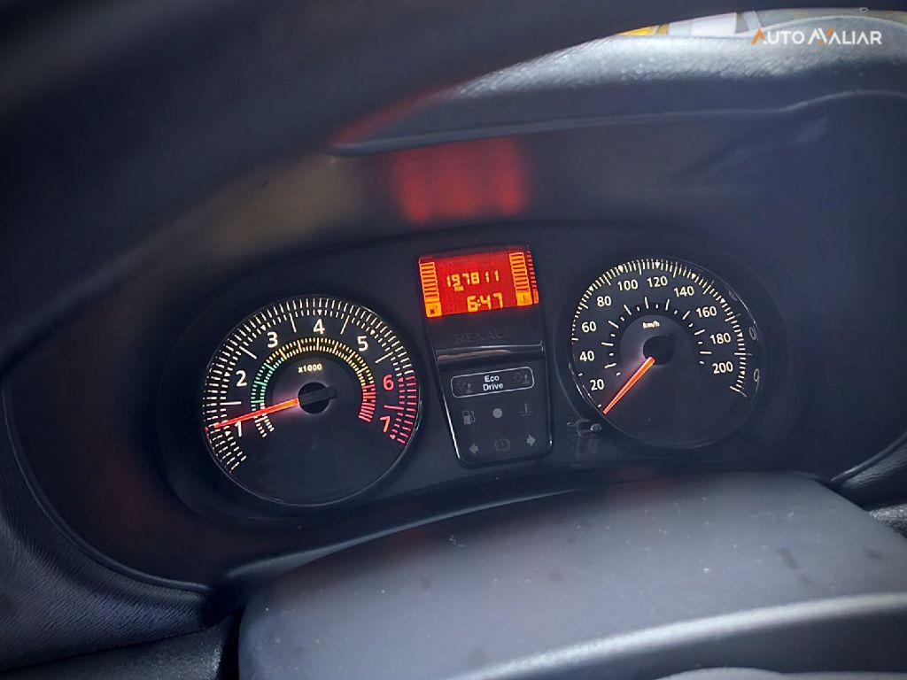 RENAULT CLIO 1.0 AUTHENTIQUE 16V FLEX 2P MANUAL